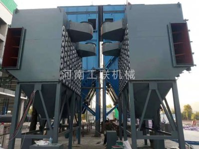 濾筒脈沖除塵器按裝現(xiàn)場(chǎng)