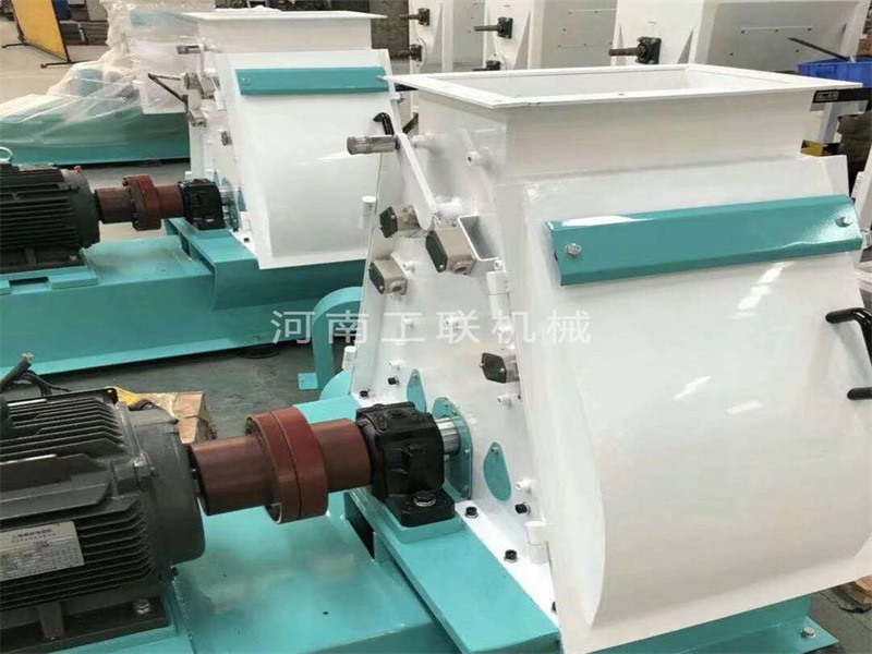 曲藥粉碎設(shè)備廠家：改進(jìn)后的釀酒設(shè)備具有哪些特點(diǎn)？